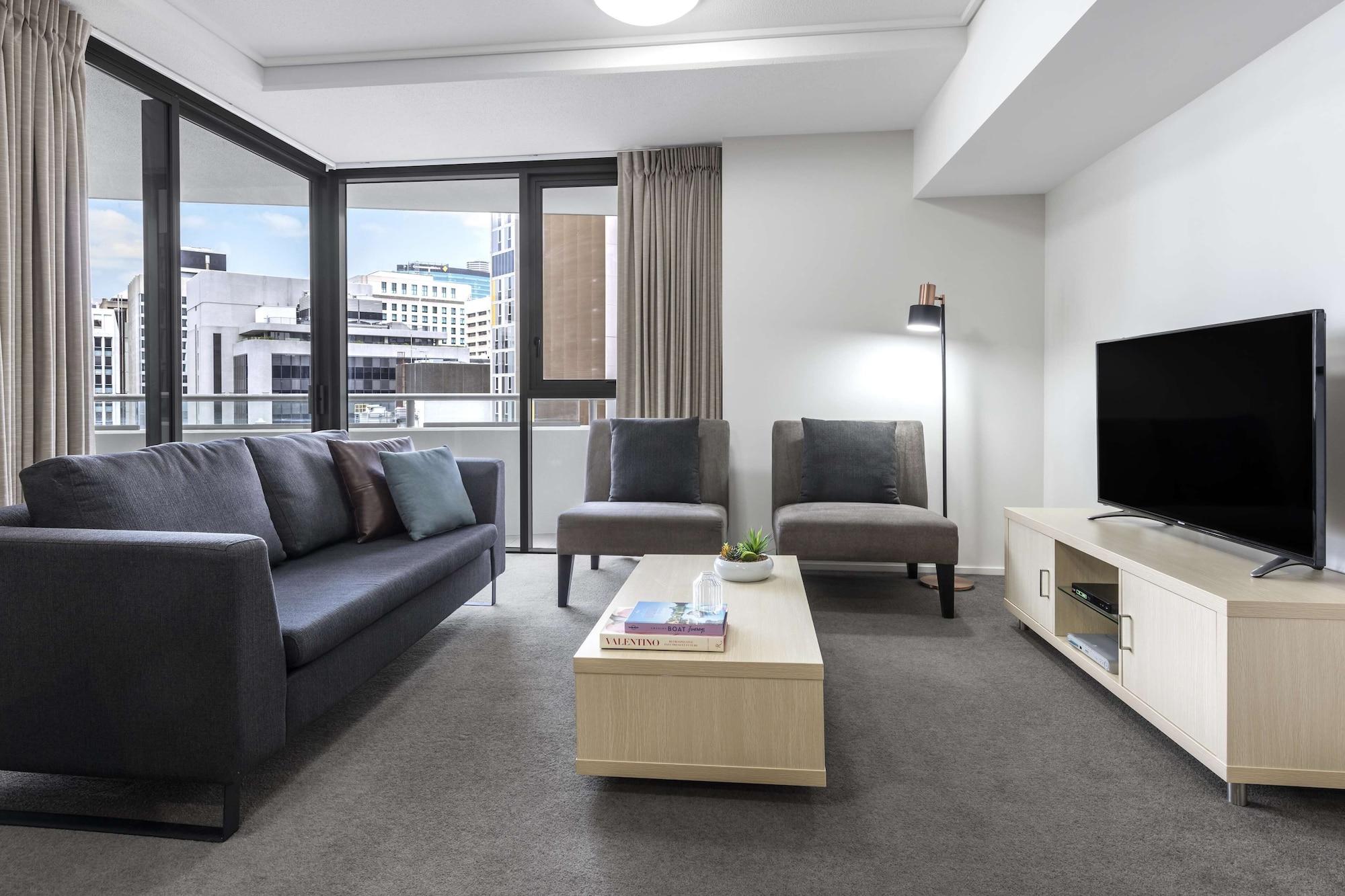 Oaks Brisbane Aurora Suites Bagian luar foto